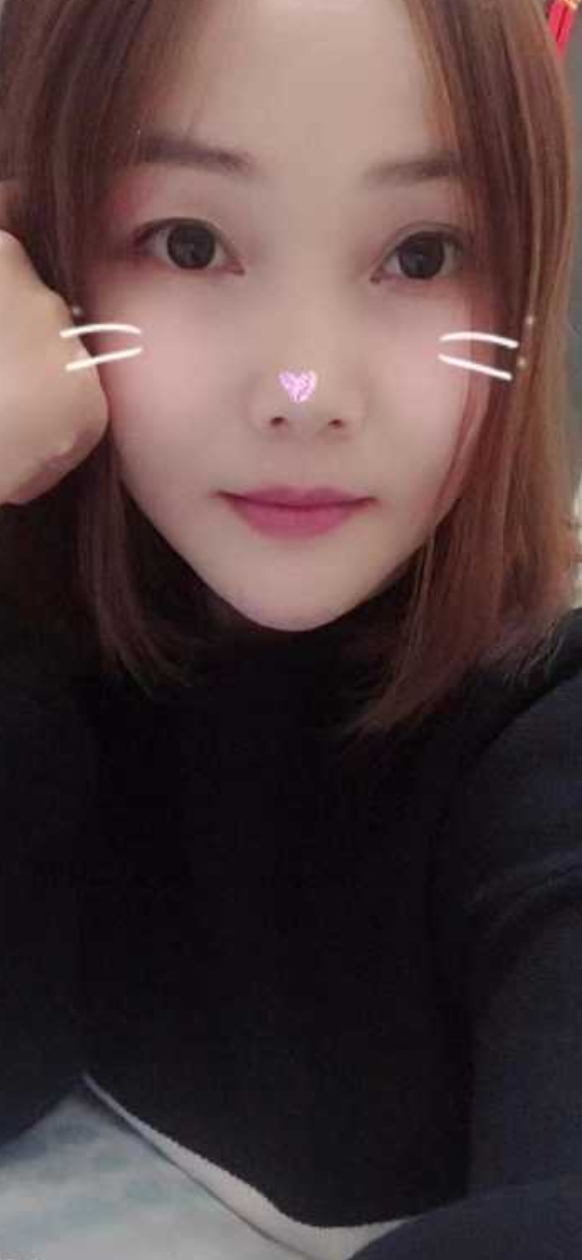 海珠温柔似水女孩