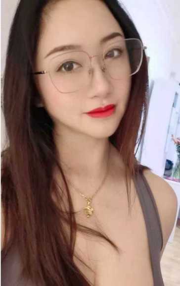 高新丰满型大奶sao妇