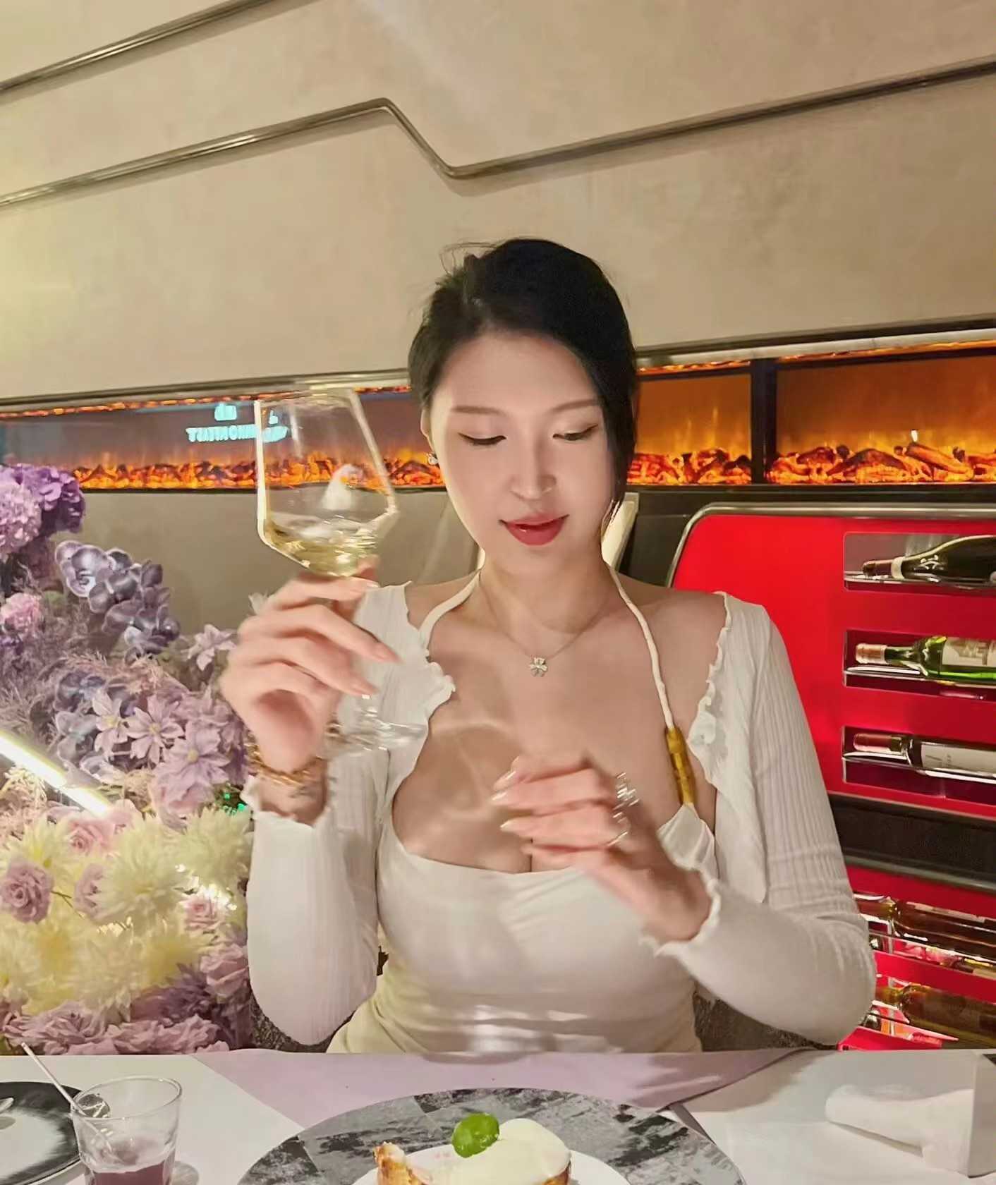 三刷轻熟女姐姐