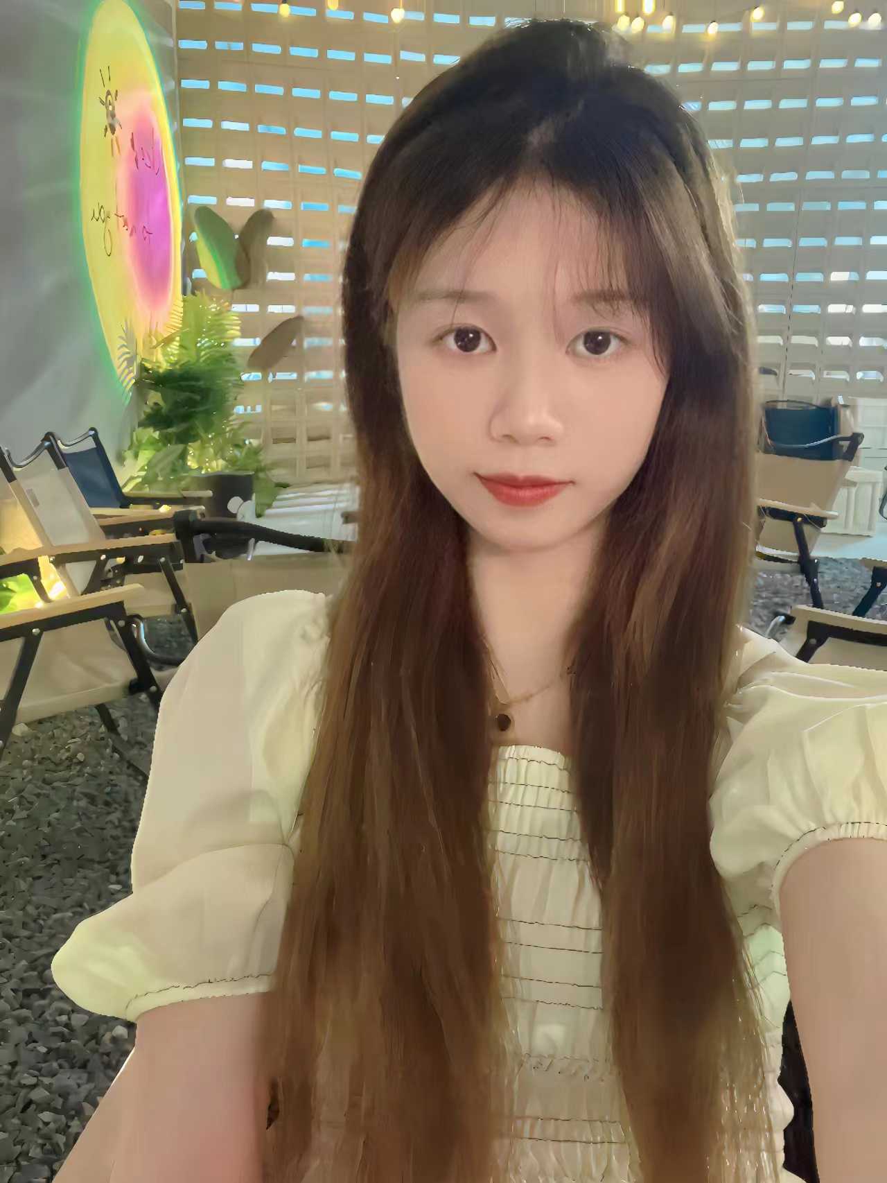 三刷横栏镇指滑小姐姐