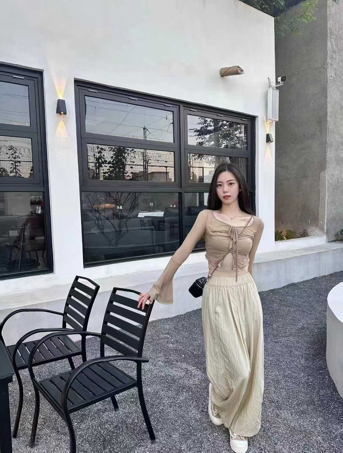 很有女友感的小姐姐