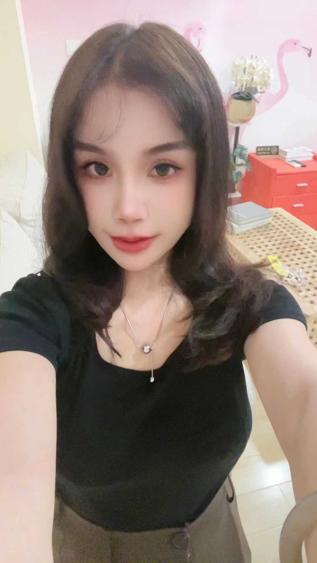 绝对物有所值的美女