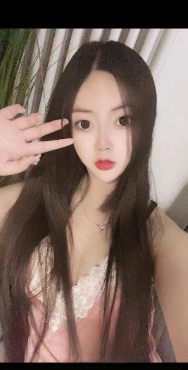 性价比超高的妹子
