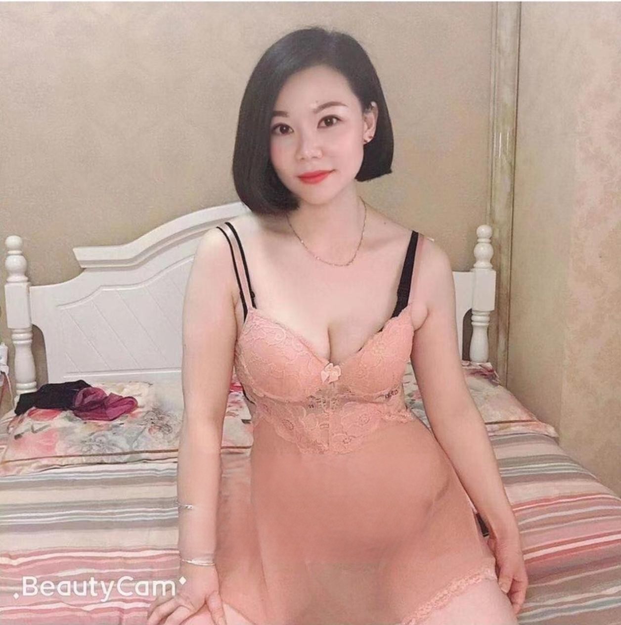 淫荡少妇刺激体验