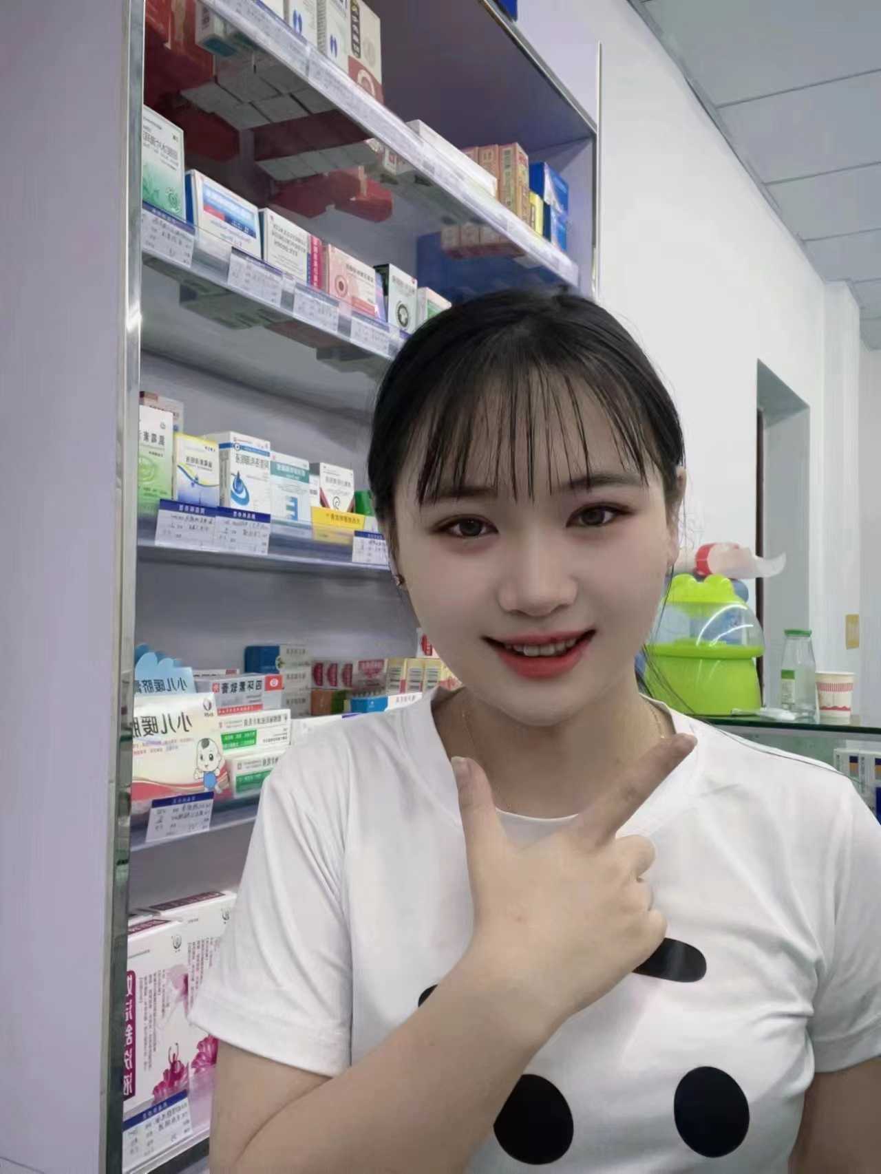 美胸小姐姐制服挺多