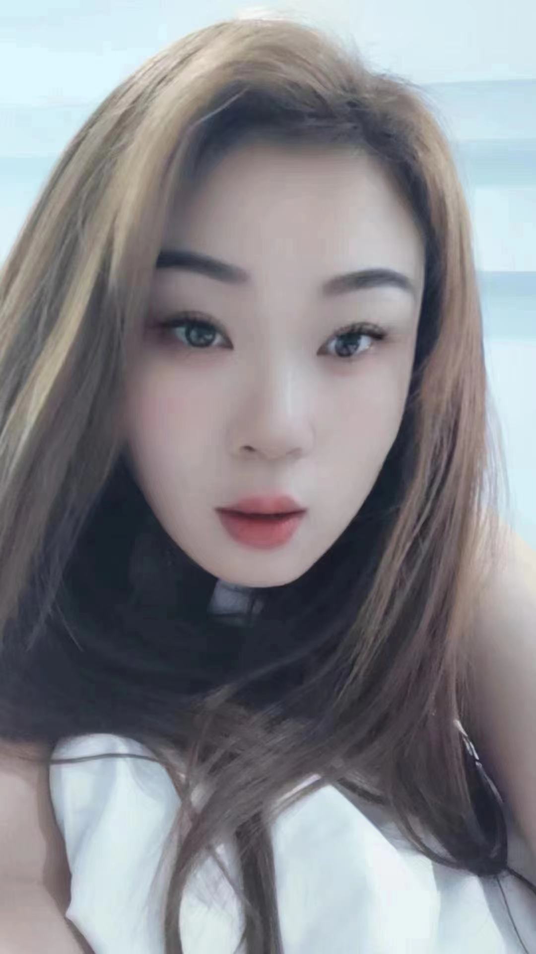 敬天广场迪迪漂亮性感