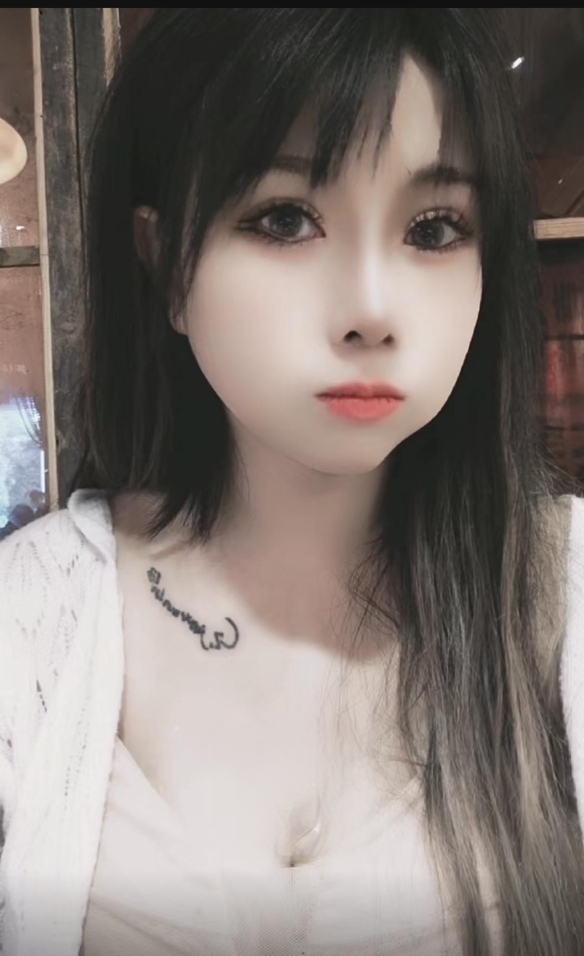 可以拍视频的妹子