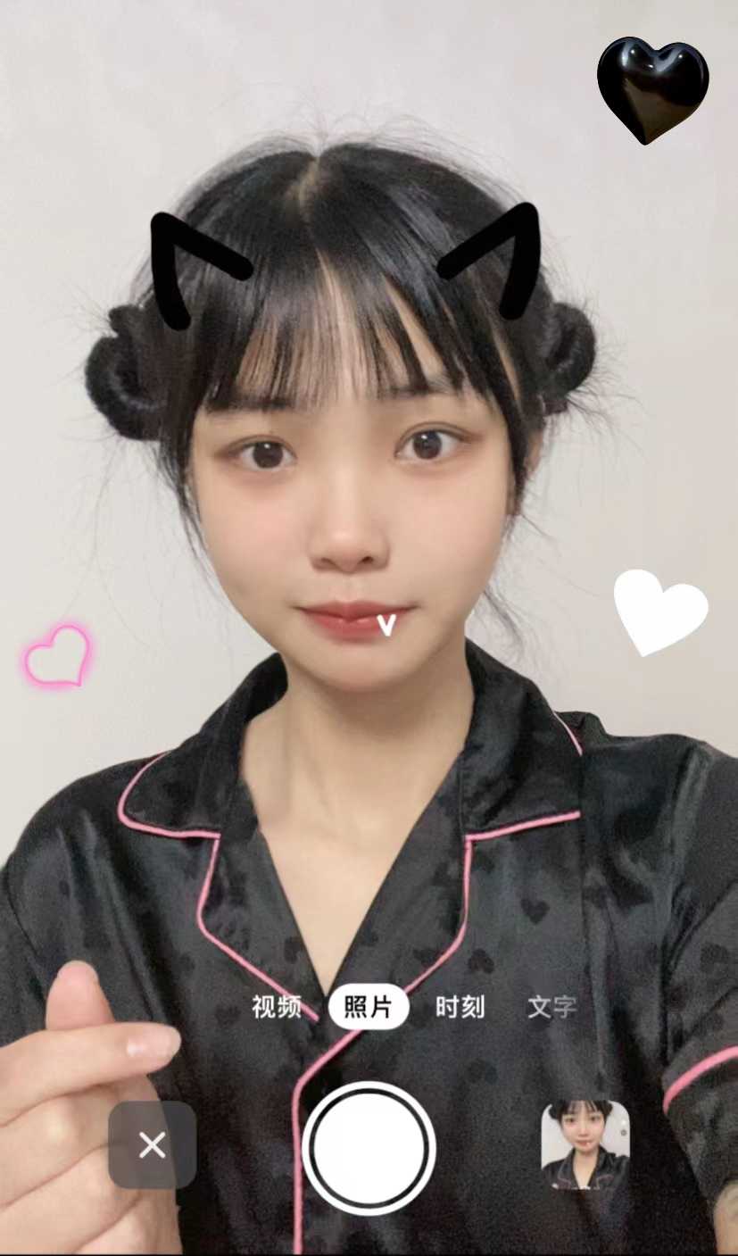 极品嫩妹，兄弟们下吊轻点！本人对版