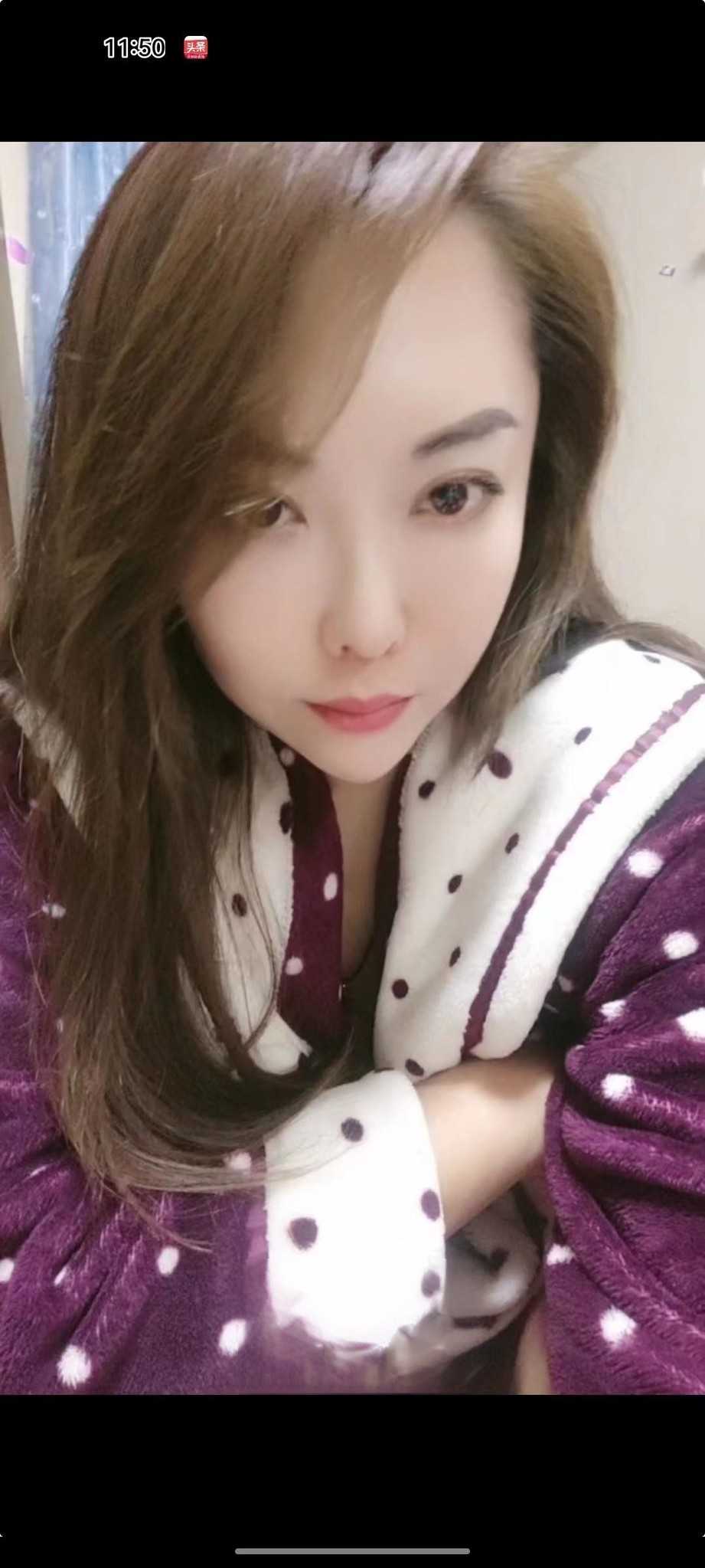 皮肤好服务好的小姐姐