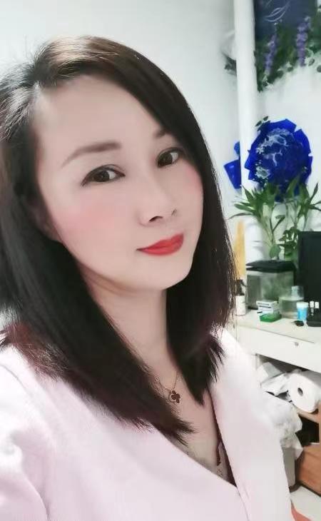 服务很不错少妇