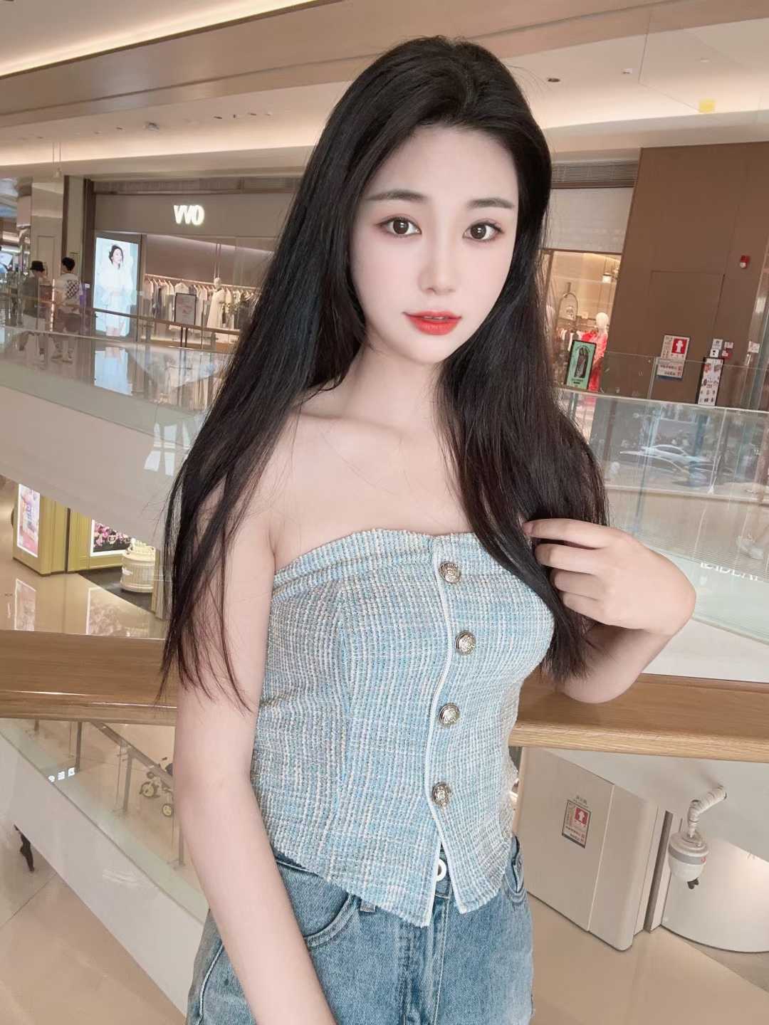 龙华区大熊小妹，ab面