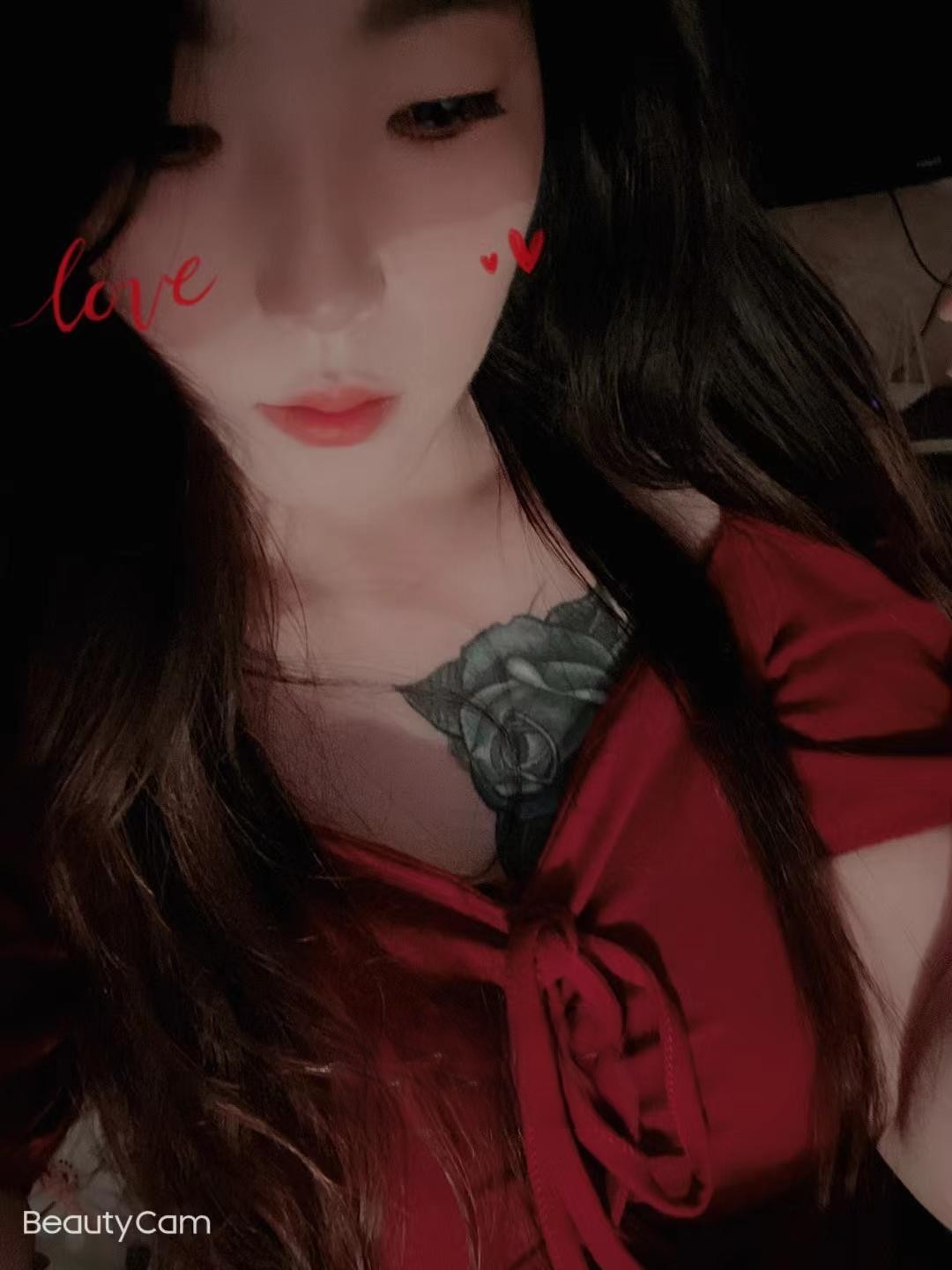 大胸妹子值得试试