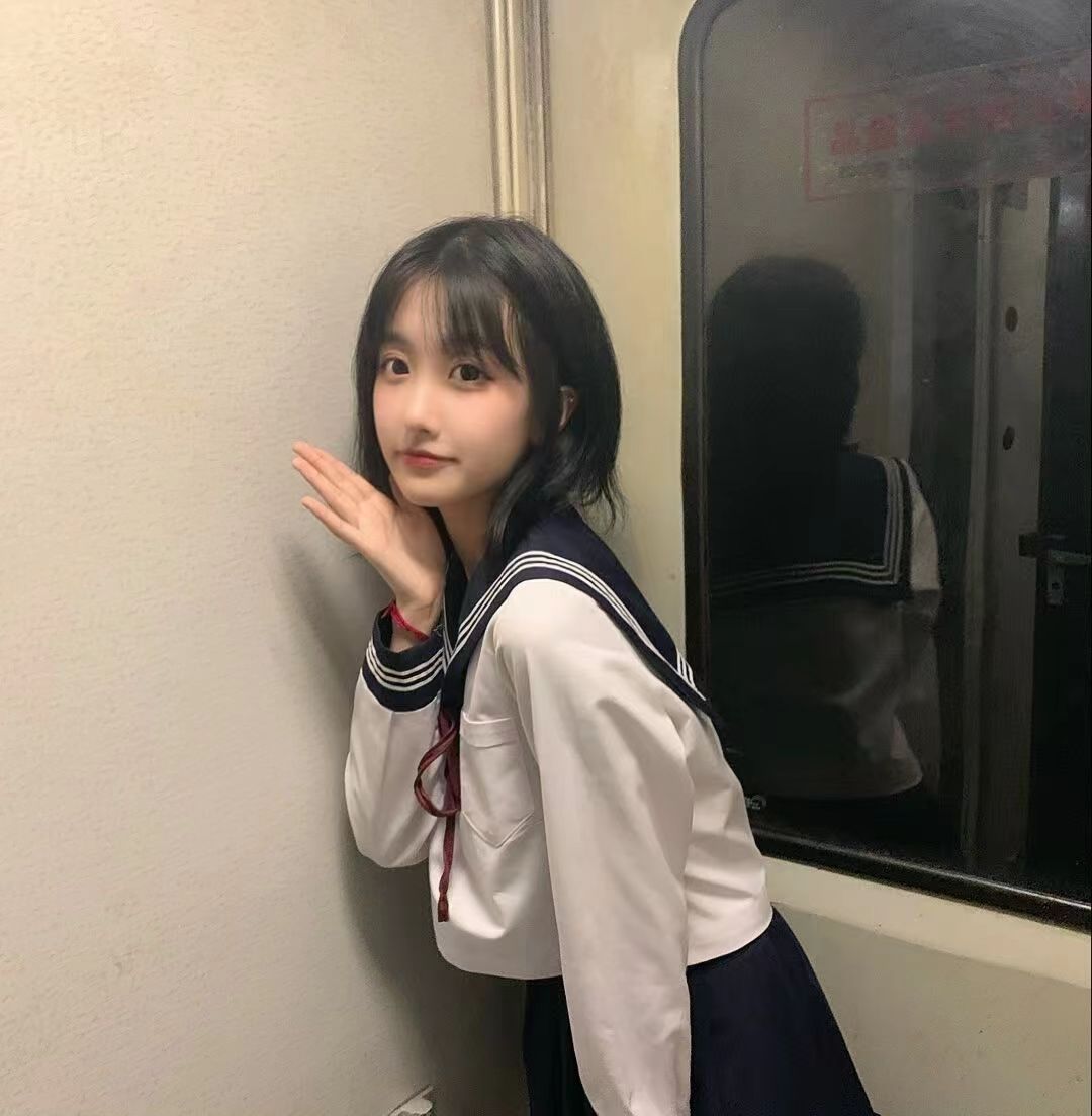 刚下海粉嫩妹妹玩得开