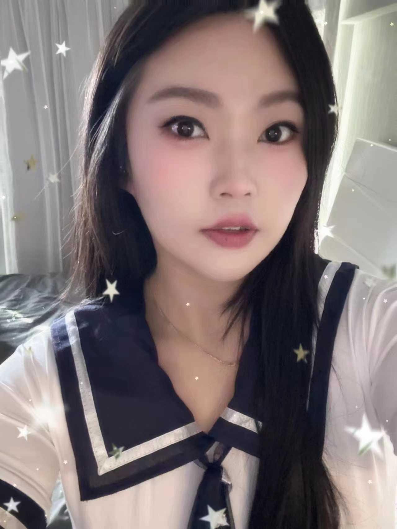 吴中新人小姐姐甜美可人