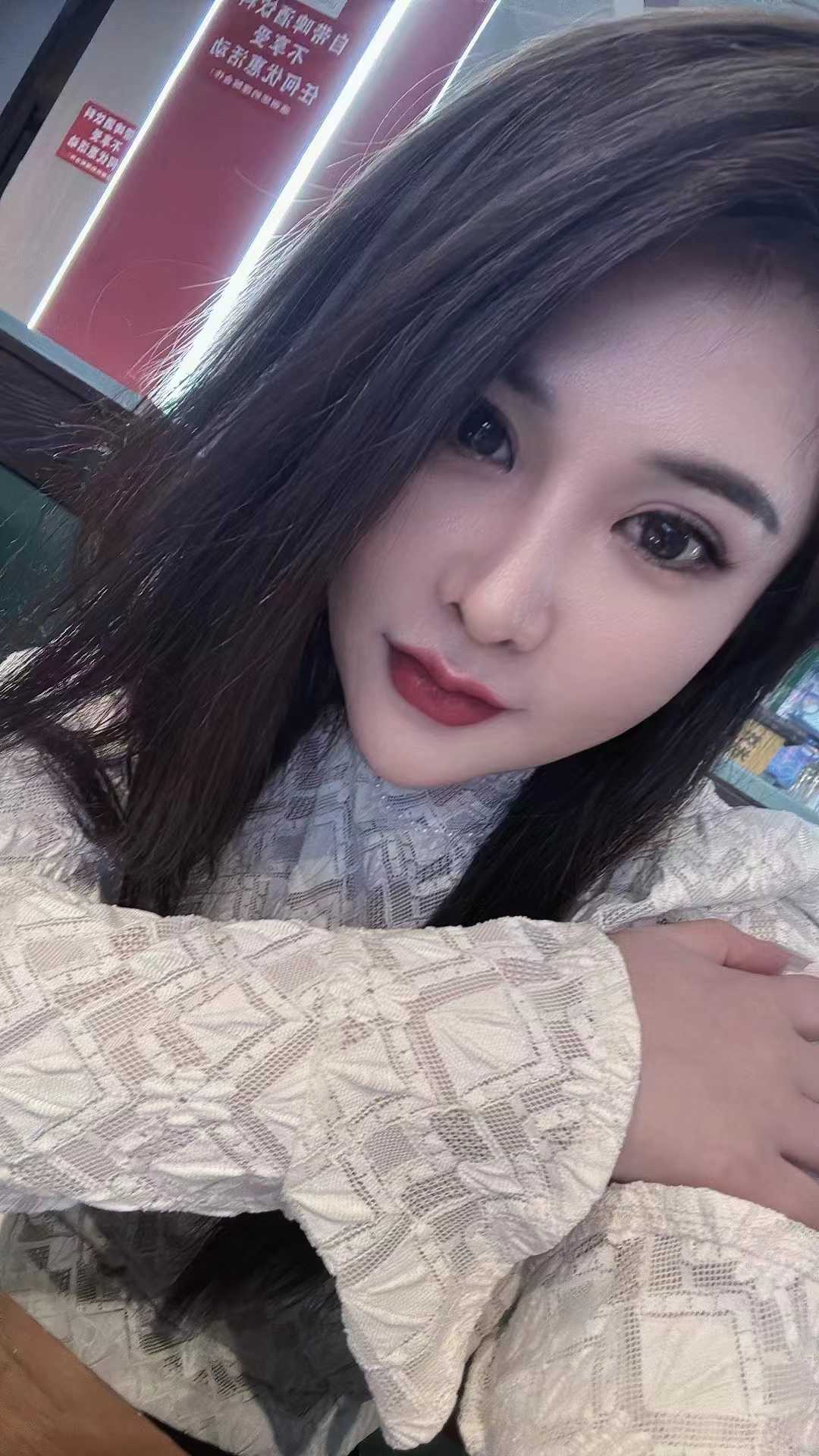 济南楼凤莉莉老师