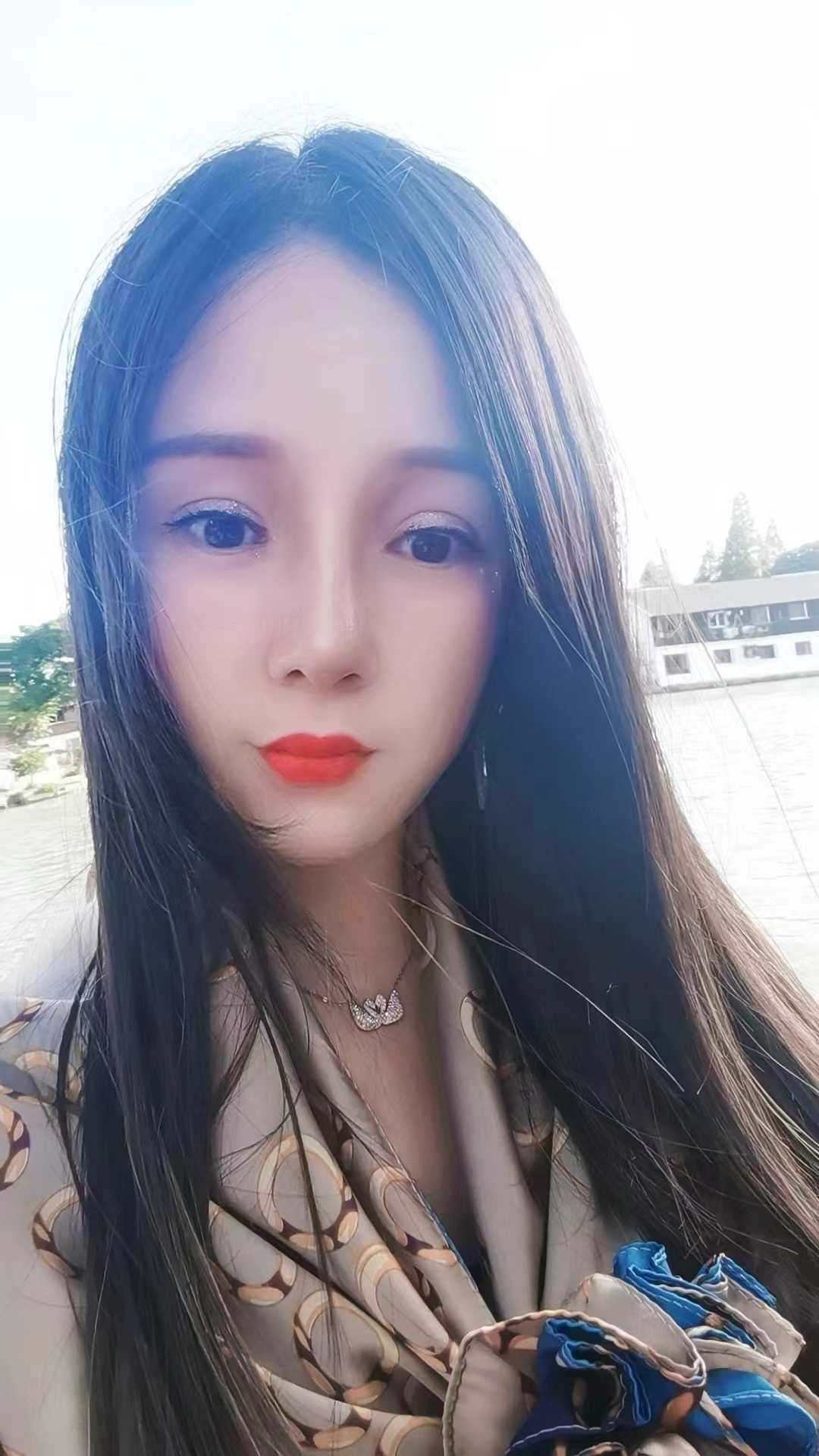 盐湖北郊区阿狸小姐姐