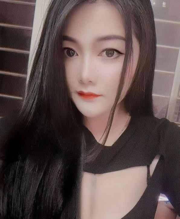 制服丝袜超级多的妹子