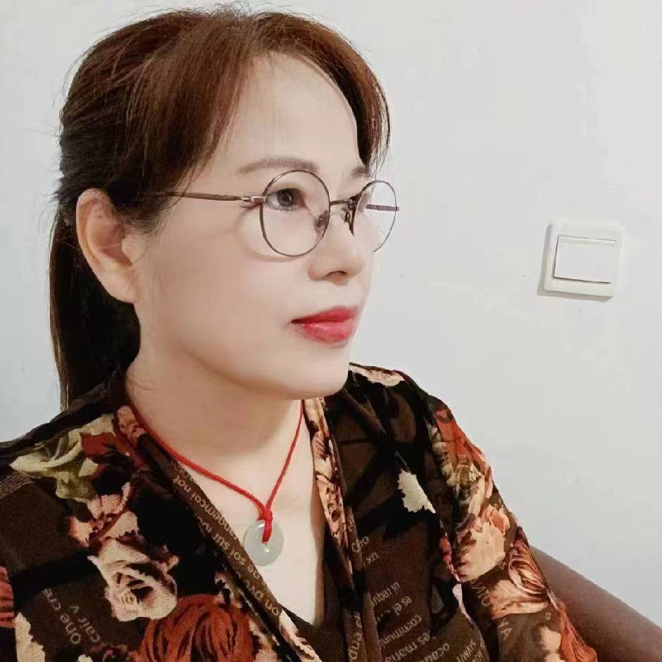 超级适合卸货的少妇