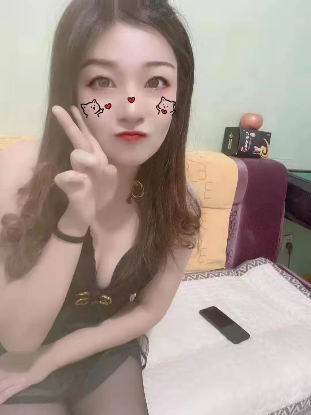 温柔漂亮，端庄大气