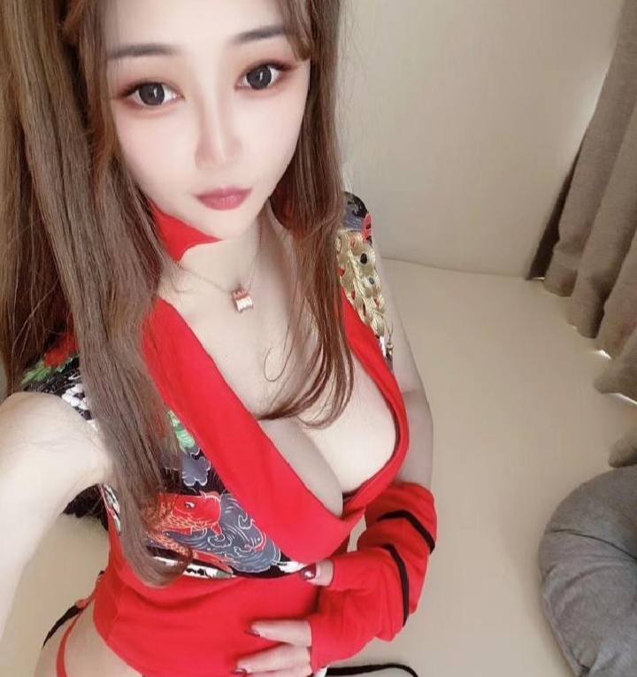 宁波巨乳年轻粉嫩小姐姐