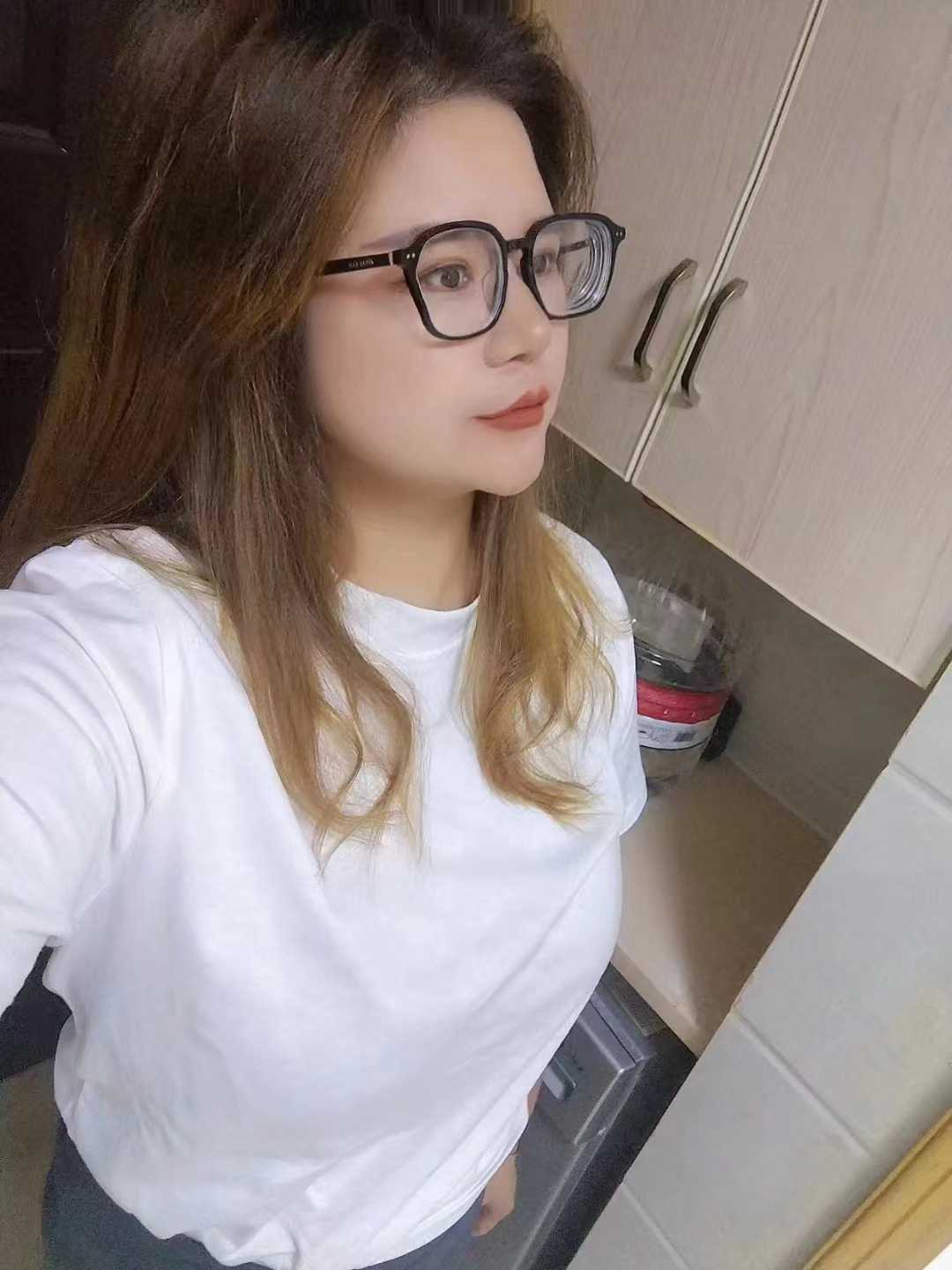 泻火不错的妹子