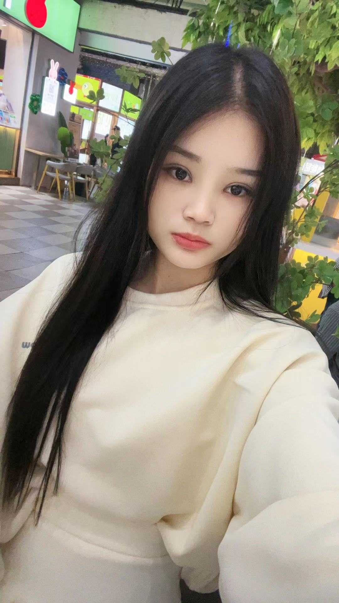 我想找一个长期帮助我的对我好的