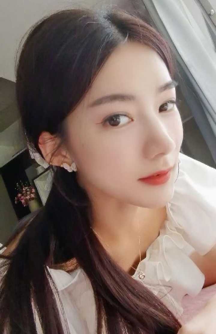 浦沿兼职美女芝芝