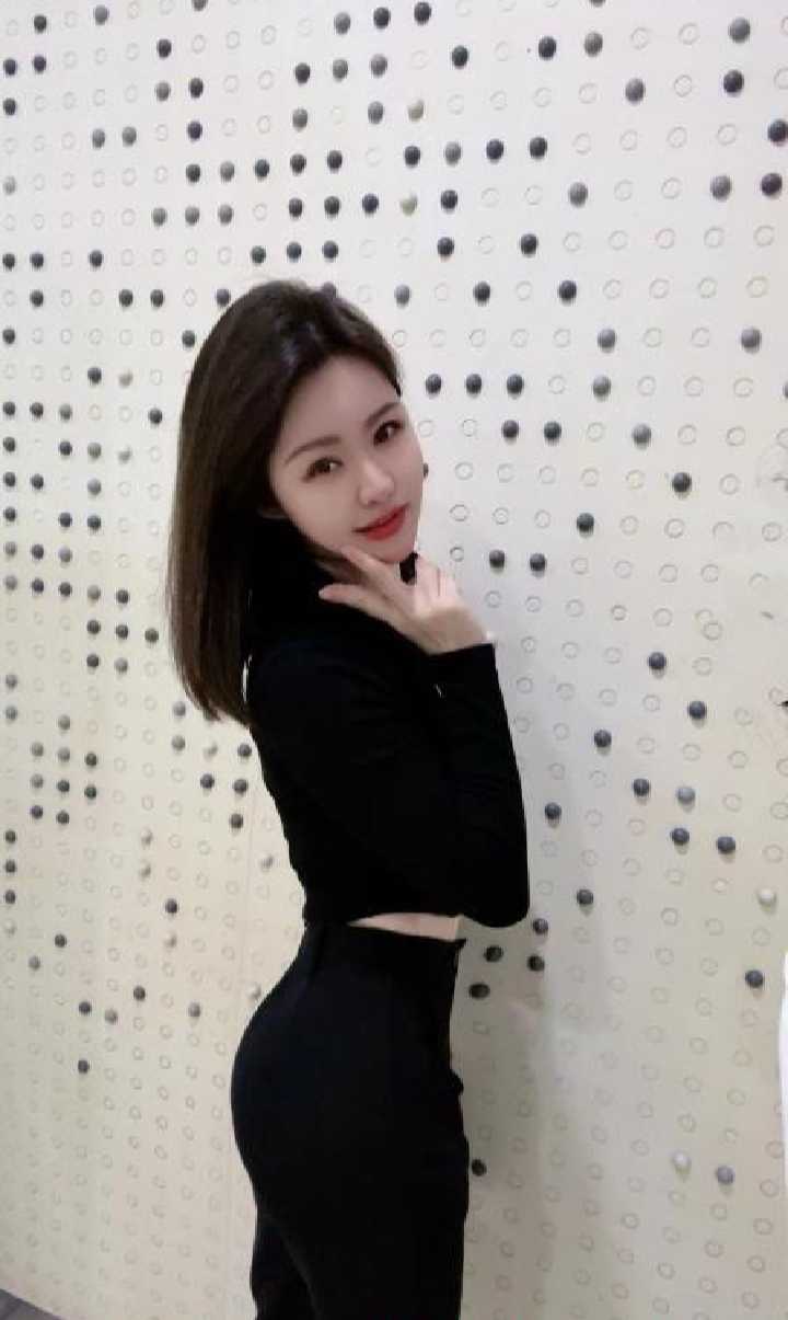 会玩小姐姐在杭州