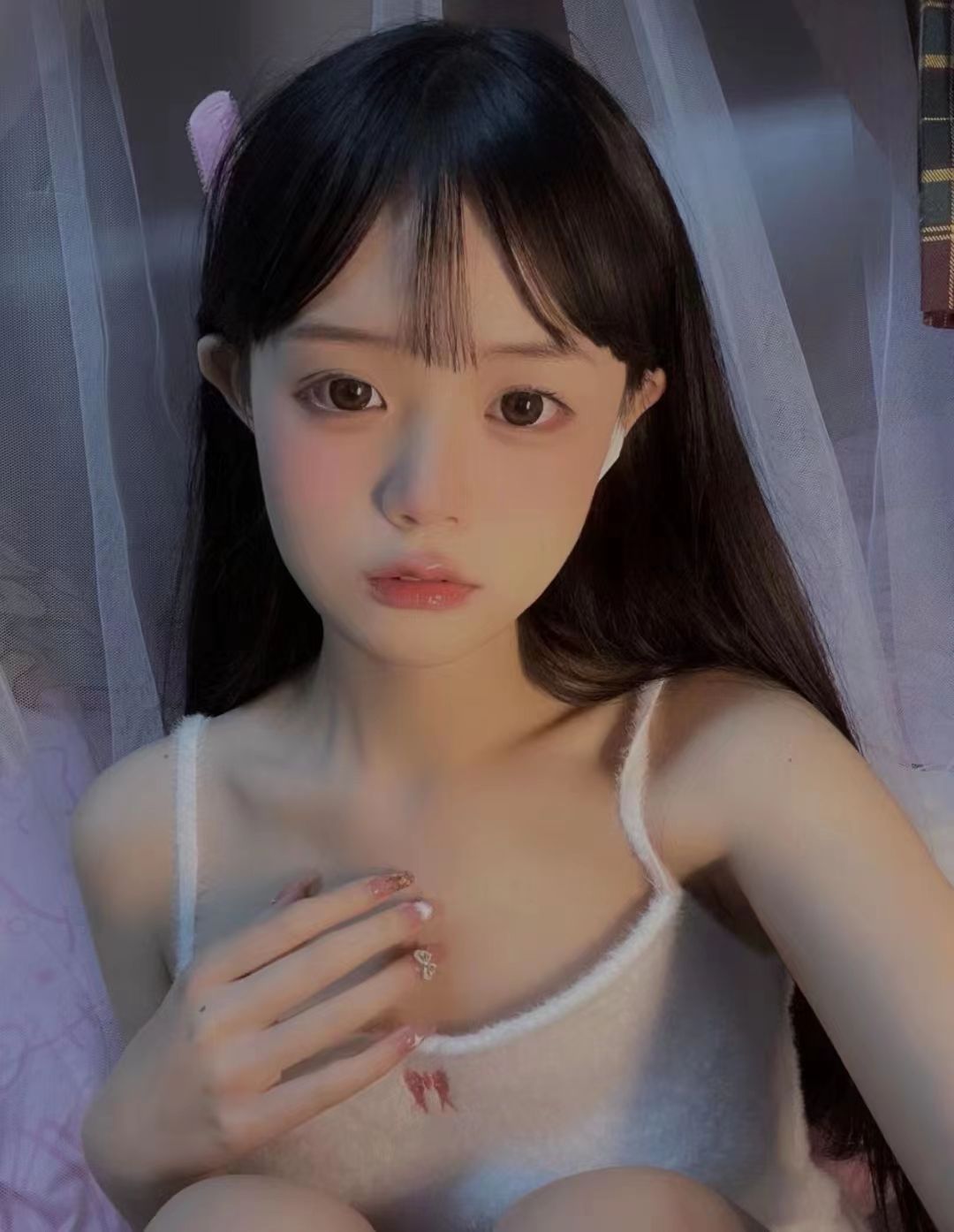 嫩鲍萝莉妹妹B紧水多