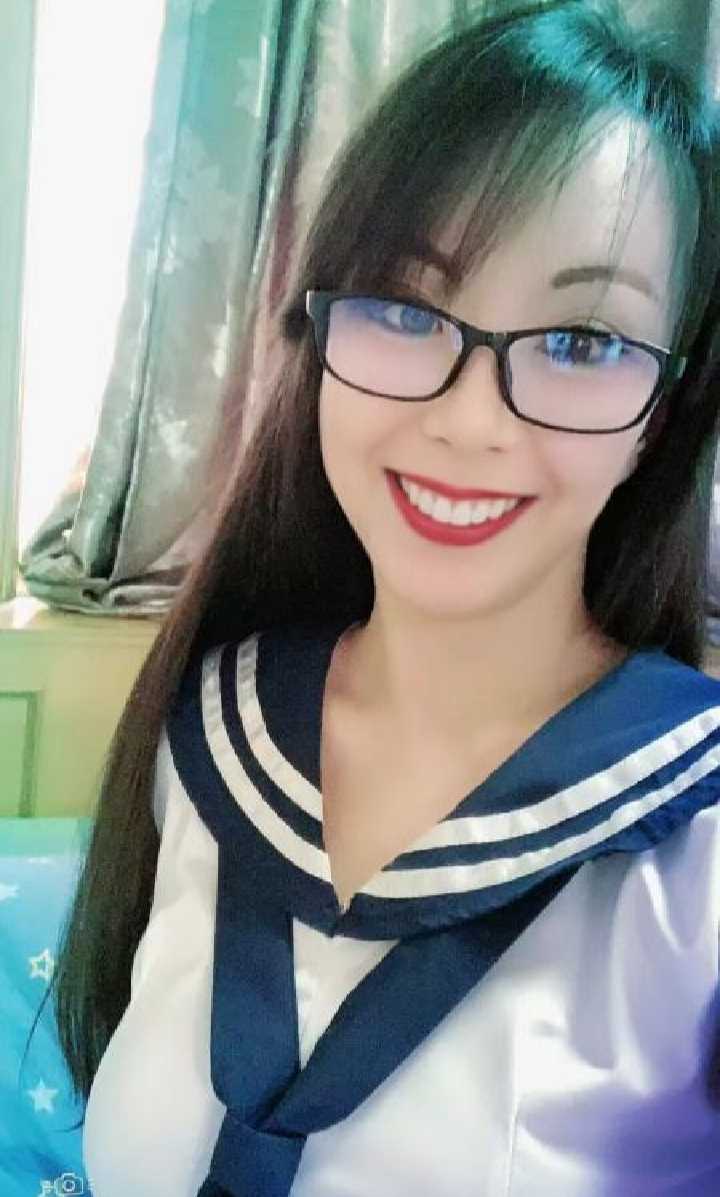 太原连体丝袜眼镜少妇