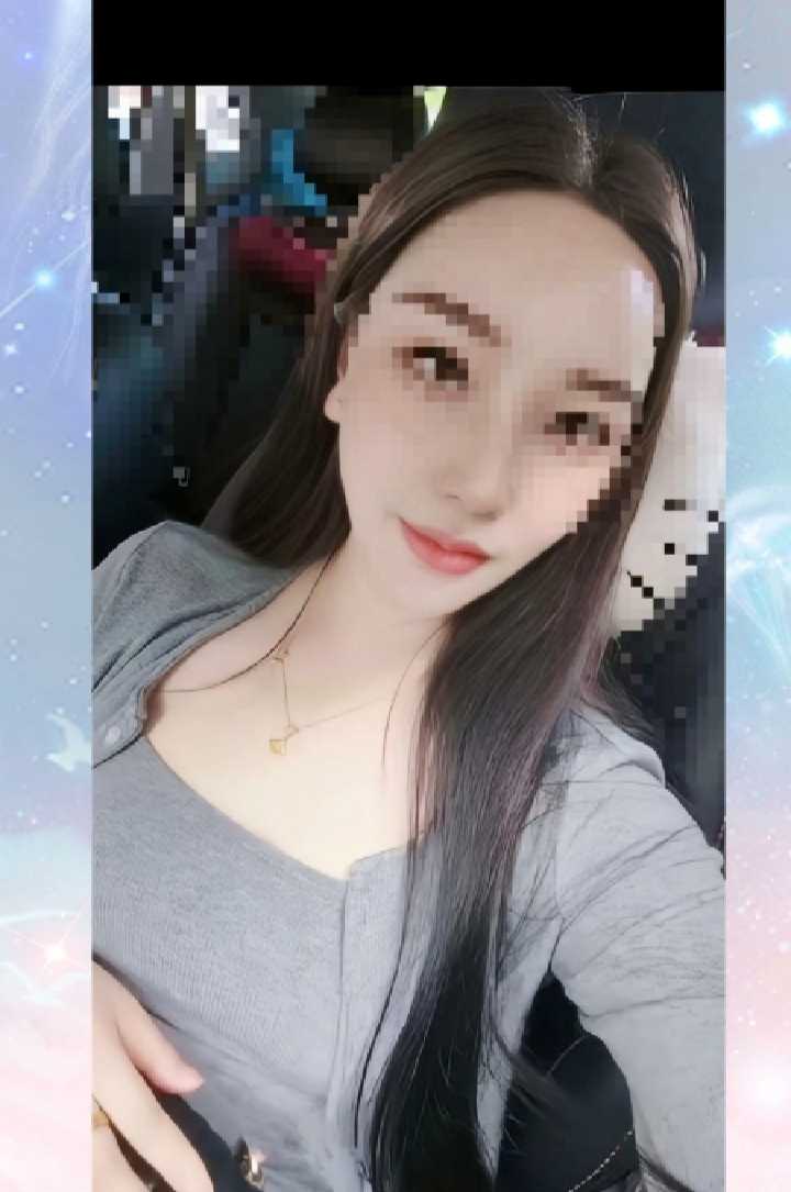 肥臀大奶嫩妹
