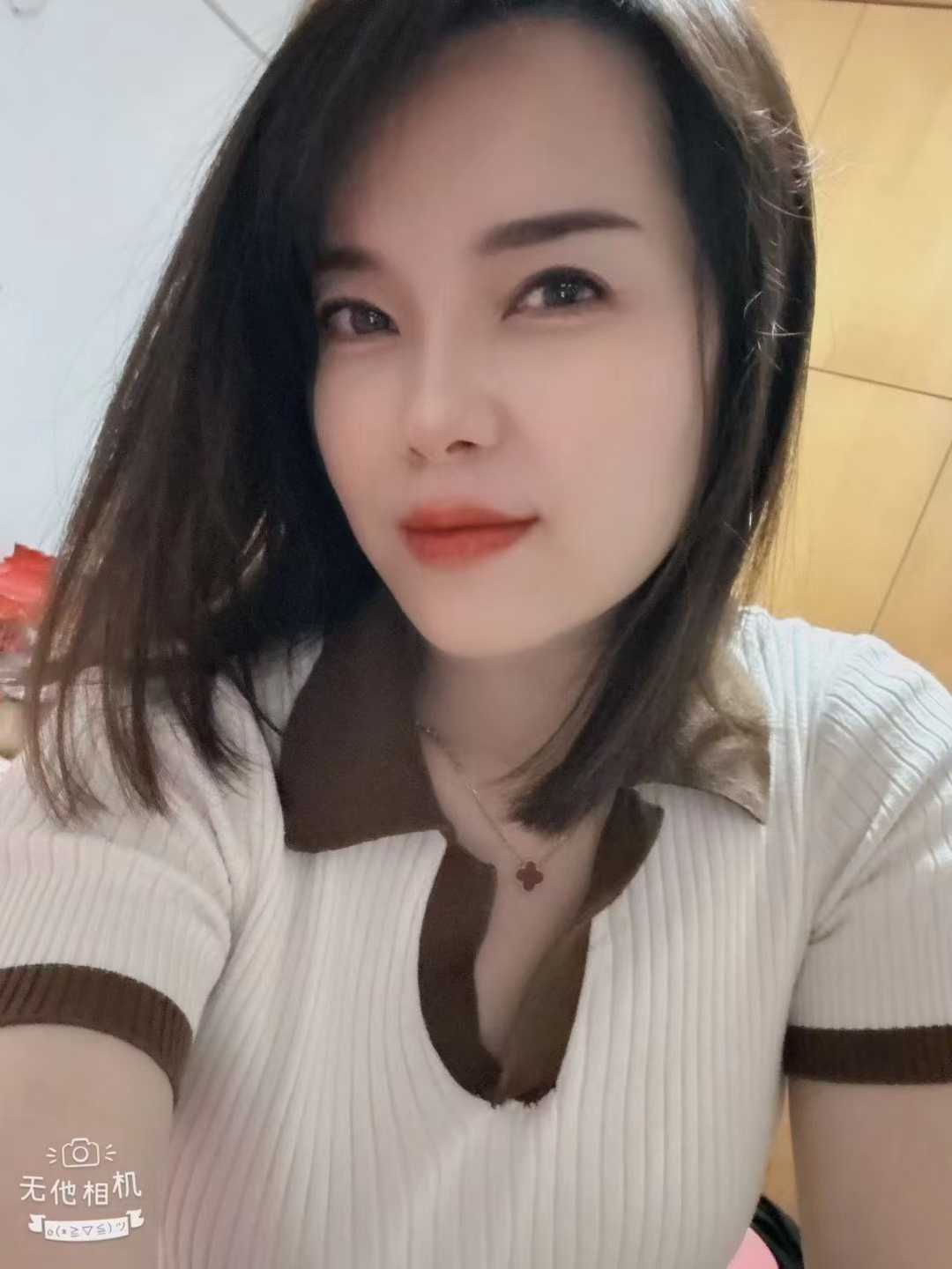 湘妹子，肤白貌美，服务型