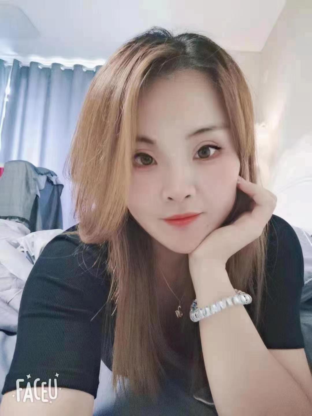 漂亮小妹很不错