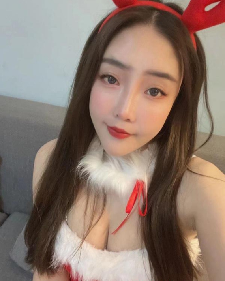 制服尤物丰满大胸小七