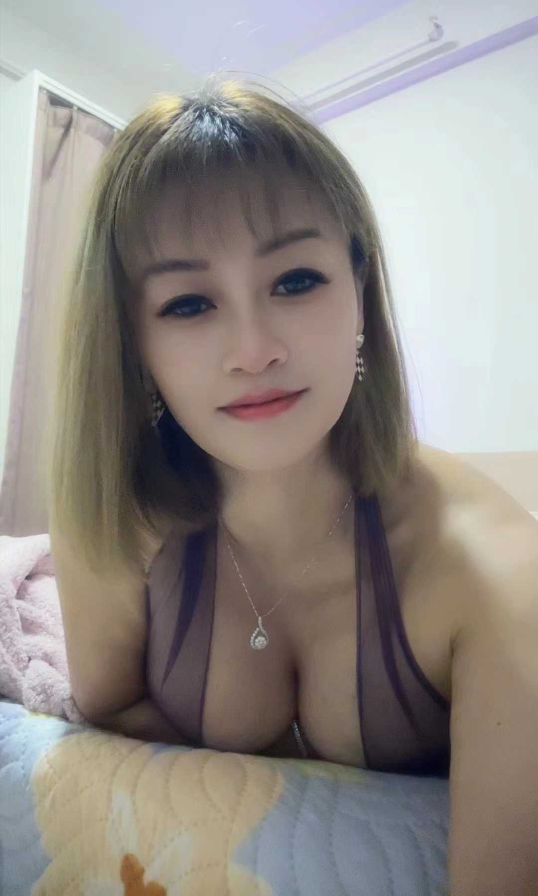 服务很棒人很热情的妹子