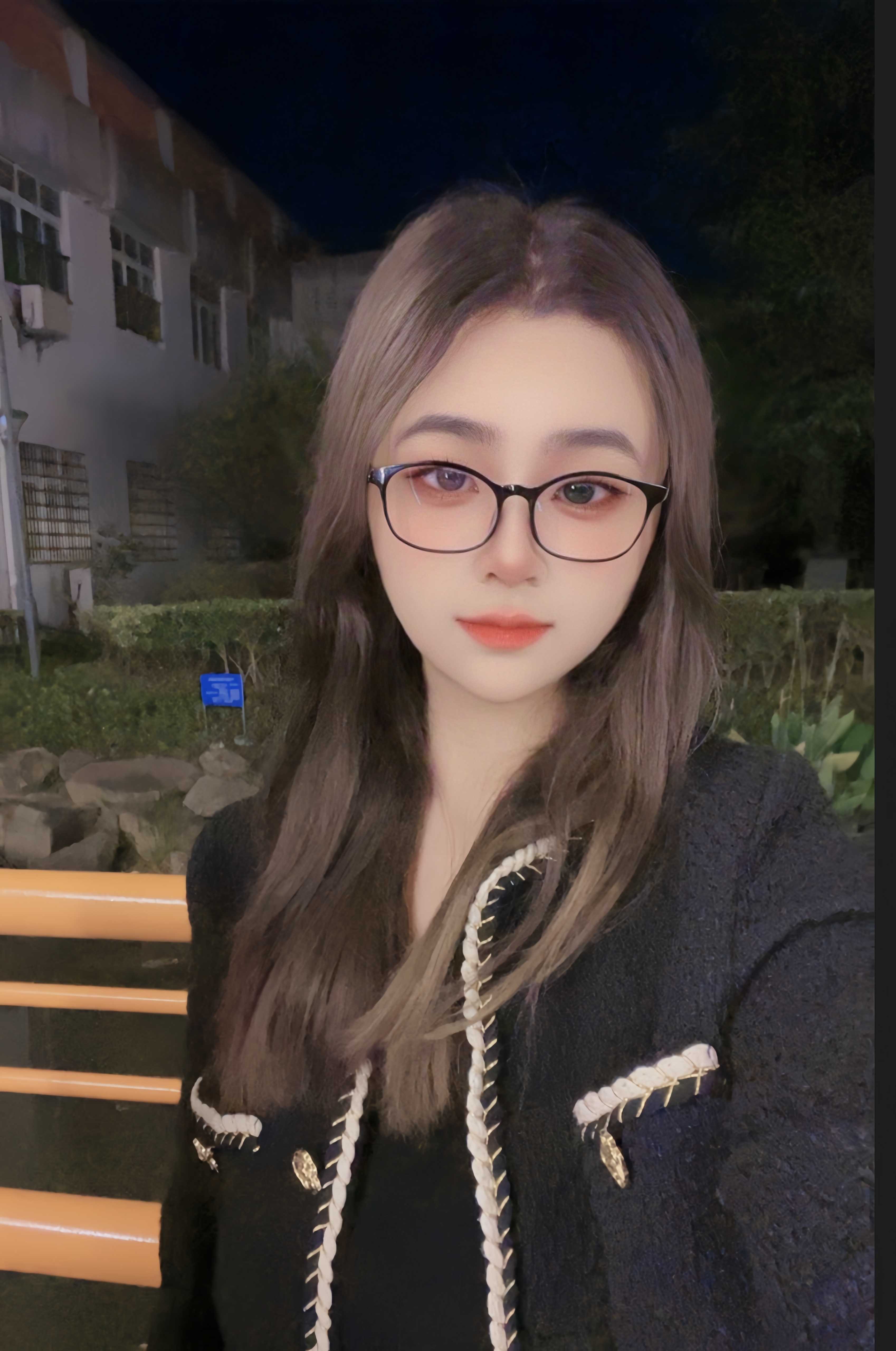 00后有颜值的小姐姐