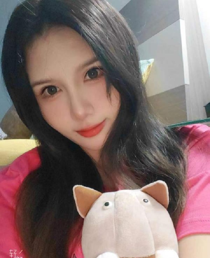 性感大胸丝袜女王