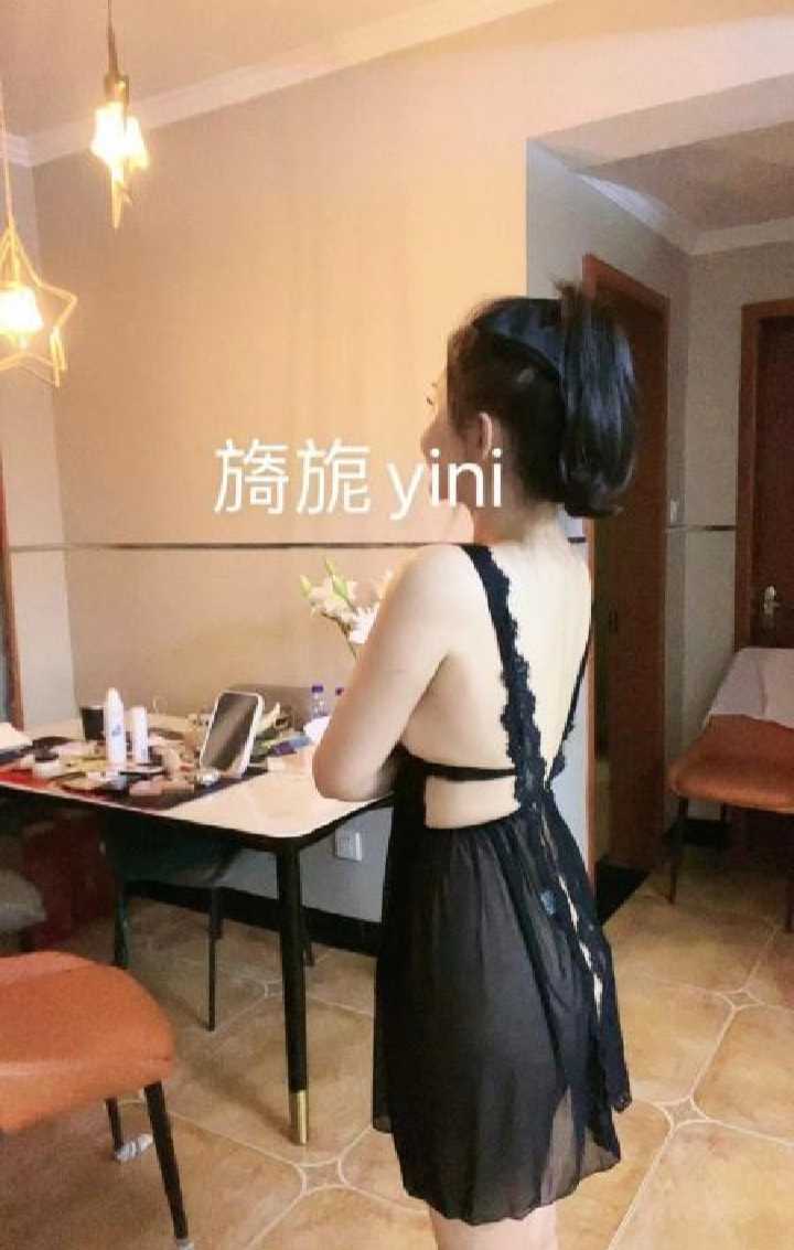 性感大长腿兼职模特