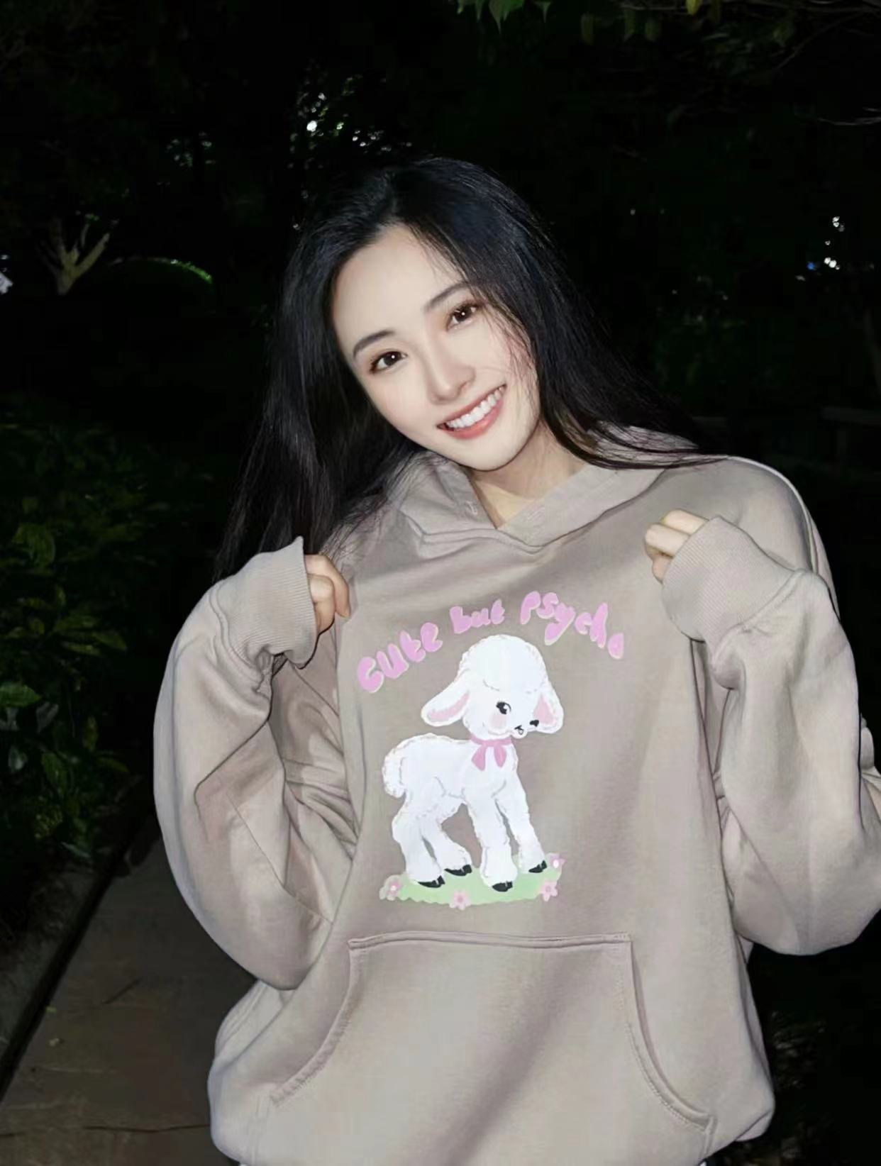 有颜值有身材的小姐姐