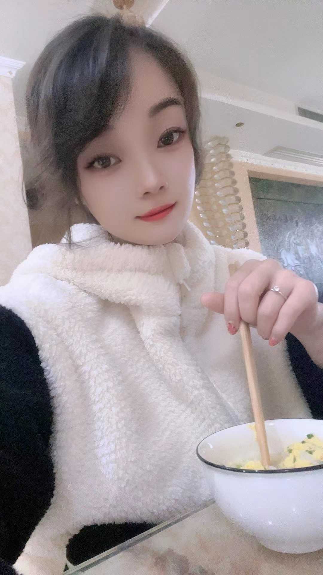 人热情价格不贵的妹子