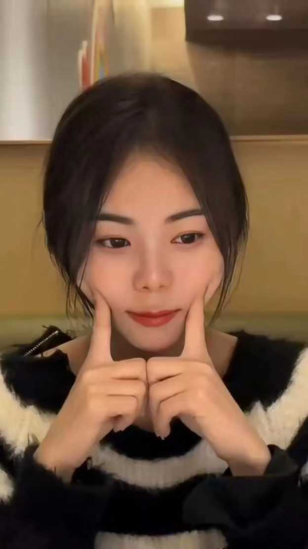 丹竹头御姐一枚