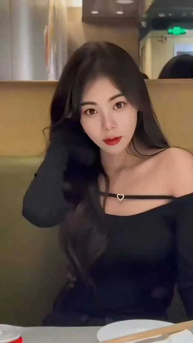 丹竹头御姐一枚