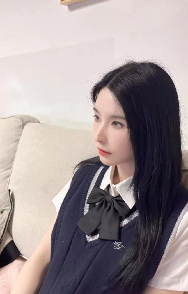 成都七宝小姐姐