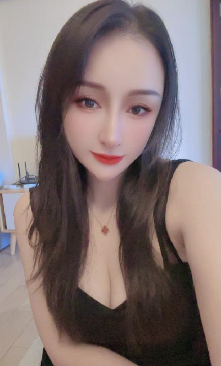 模特身材性感尤物晚晴