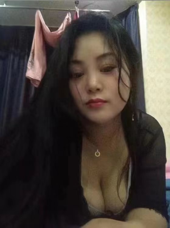 胸很大的妹子很赞