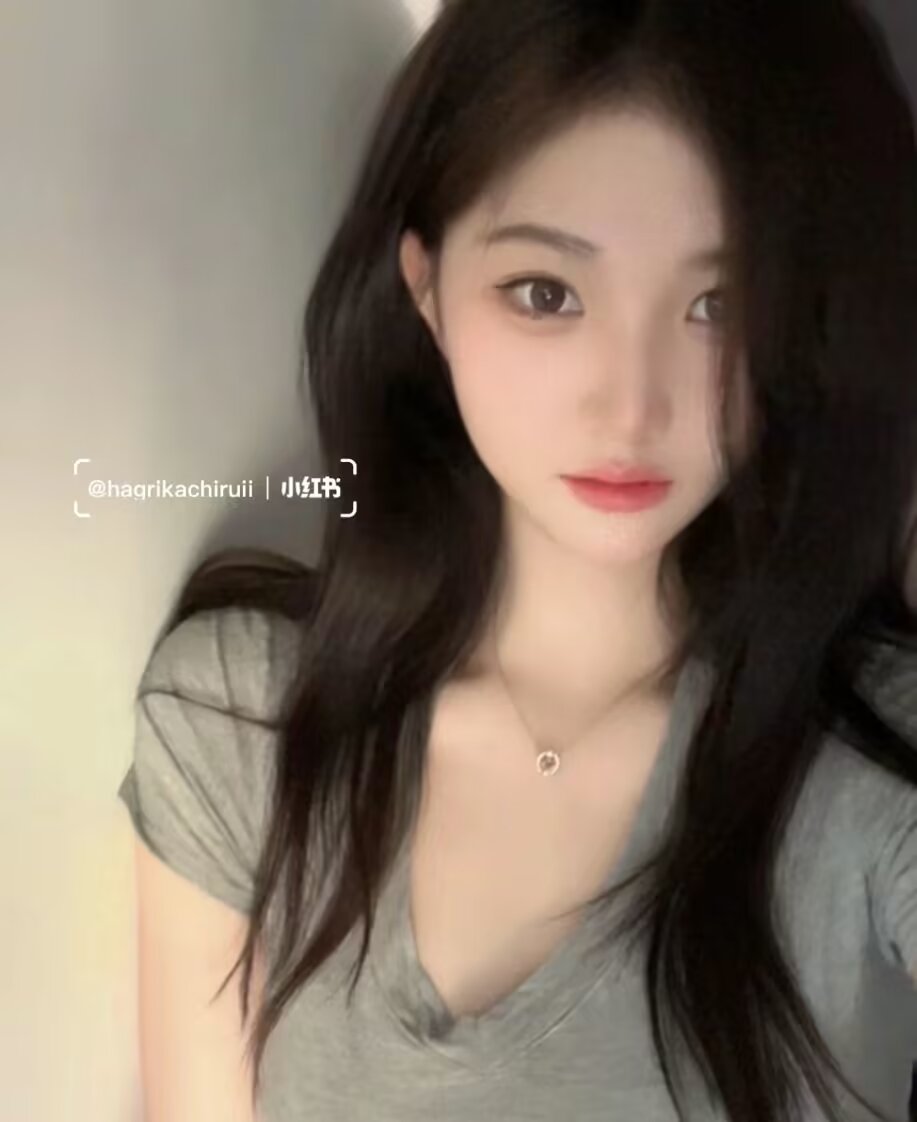 身材极好的美女