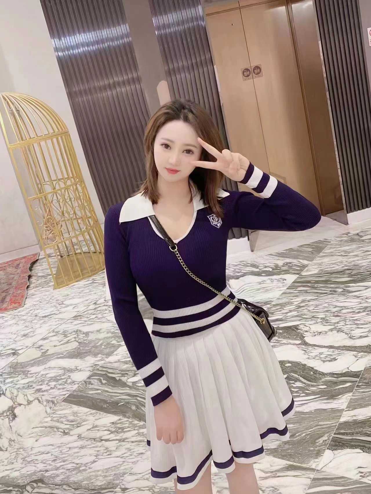 龙华兼职美妞美甲师甜甜