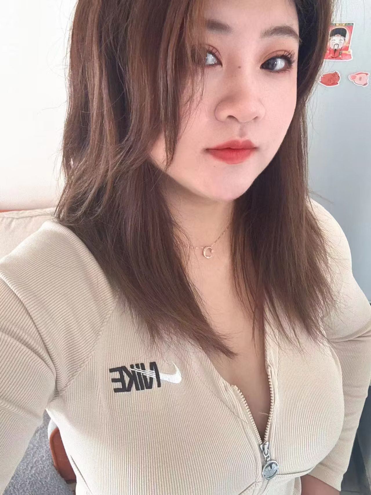 大熊内蒙美女，脾气性格好