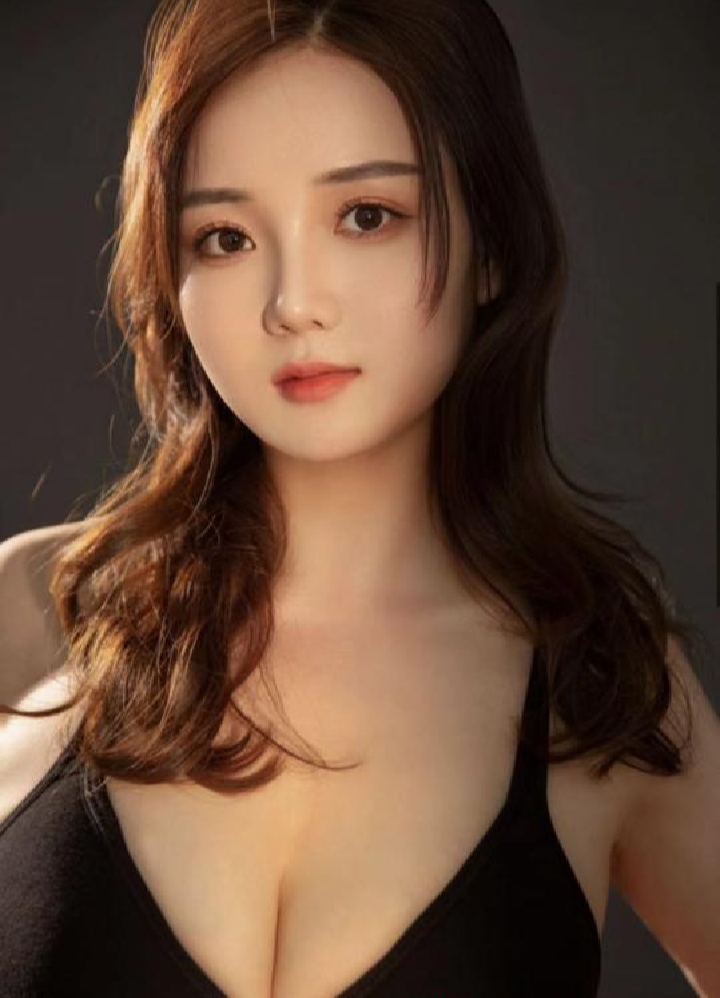 健身大奶美妞涵涵