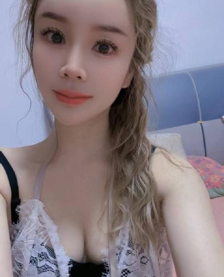 江阴性感风情小姐姐
